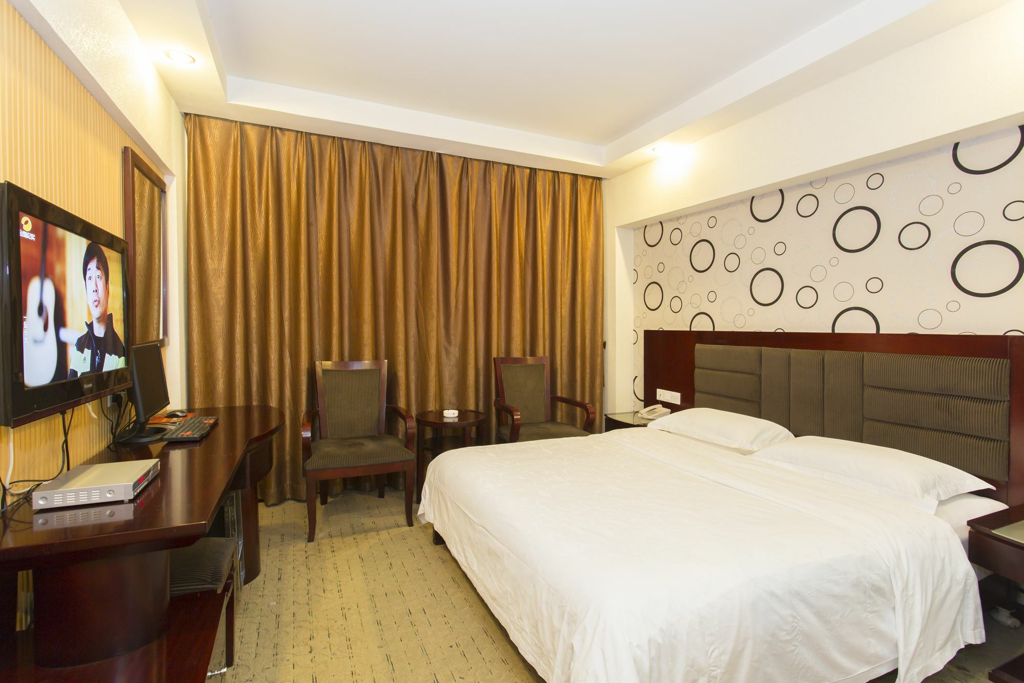 ไคเซอร์ดอม โฮเต็ล ฉางชา เรลเวย์ สเตชั่น บรานช์ Hotel ฉางซา ภายนอก รูปภาพ